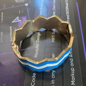 Beautiful blue/white chevron bangle.